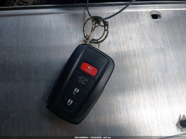 2020 Toyota Rav4 Hybrid Xse მანქანა იყიდება აუქციონზე, vin: 4T3E6RFV5LU002757, აუქციონის ნომერი: 44690847