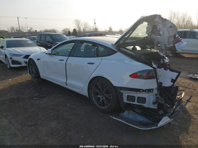 2021 Tesla Model S Long Range Dual Motor All-wheel Drive მანქანა იყიდება აუქციონზე, vin: 5YJSA1E59MF442069, აუქციონის ნომერი: 44690848