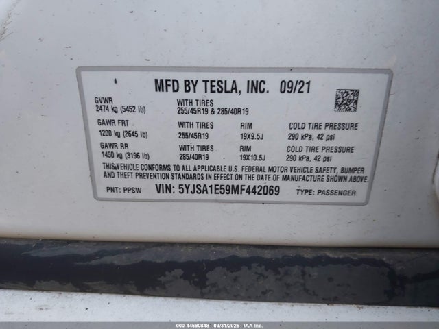 2021 Tesla Model S Long Range Dual Motor All-wheel Drive მანქანა იყიდება აუქციონზე, vin: 5YJSA1E59MF442069, აუქციონის ნომერი: 44690848
