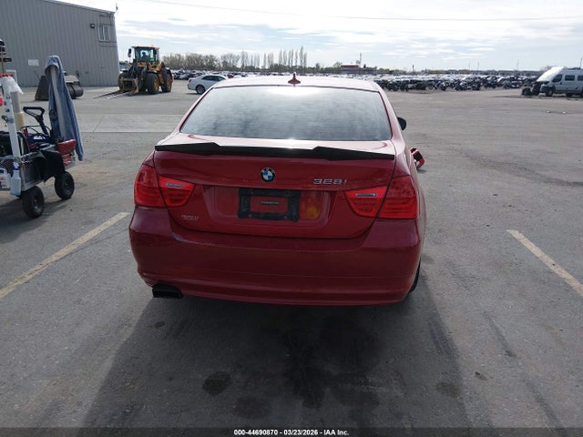 2011 Bmw 328i Xdrive მანქანა იყიდება აუქციონზე, vin: WBAPK7C50BA971583, აუქციონის ნომერი: 44690870