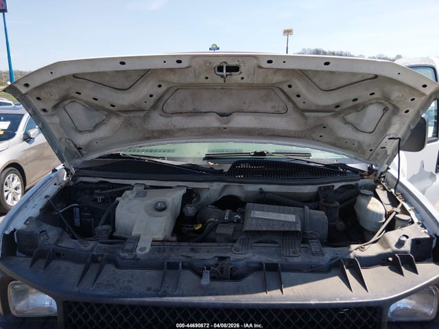 44690872 :رقم المزاد ، 1GCHG35U761157216 vin ، 2006 Chevrolet Express Work Van مزاد بيع