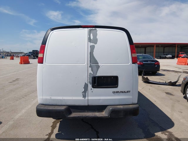 44690872 :رقم المزاد ، 1GCHG35U761157216 vin ، 2006 Chevrolet Express Work Van مزاد بيع