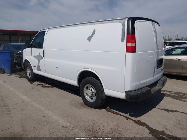 44690872 :رقم المزاد ، 1GCHG35U761157216 vin ، 2006 Chevrolet Express Work Van مزاد بيع