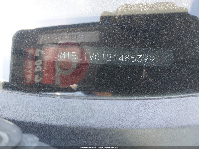 2011 MAZDA MAZDA3 JM1BL1VG1B1485399 Photo 8