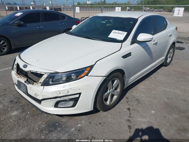 KIA Optima Lx 2014 KNAGM4A7XE5498222 Image 2