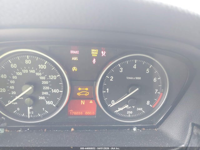 2011 Bmw 335i Xdrive მანქანა იყიდება აუქციონზე, vin: WBAKF9C52BE262351, აუქციონის ნომერი: 44690932