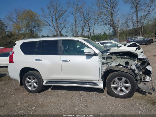 2010 Lexus Gx 460 მანქანა იყიდება აუქციონზე, vin: JTJBM7FX5A5004685, აუქციონის ნომერი: 44690940