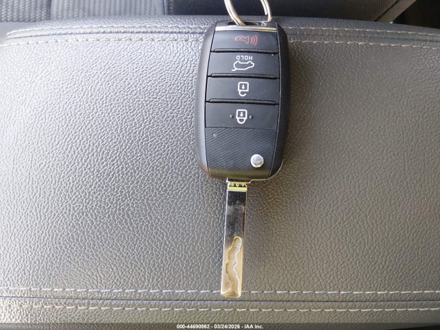 44690962 :رقم المزاد ، KNDCB3LC6J5126916 vin ، 2018 Kia Niro Fe مزاد بيع