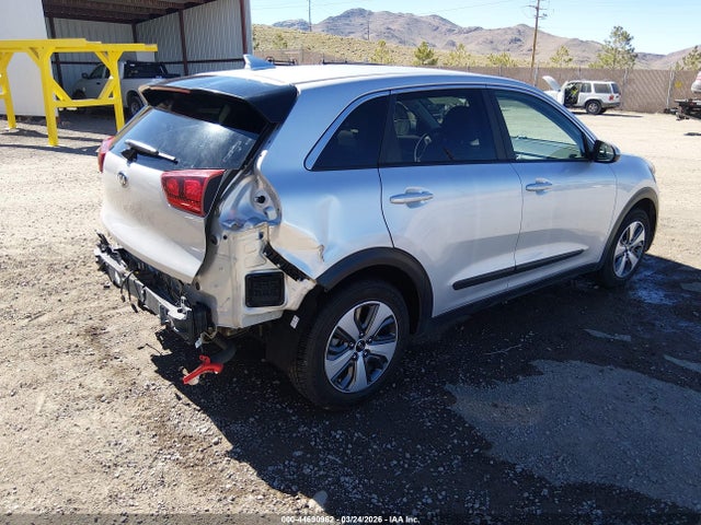 44690962 :رقم المزاد ، KNDCB3LC6J5126916 vin ، 2018 Kia Niro Fe مزاد بيع