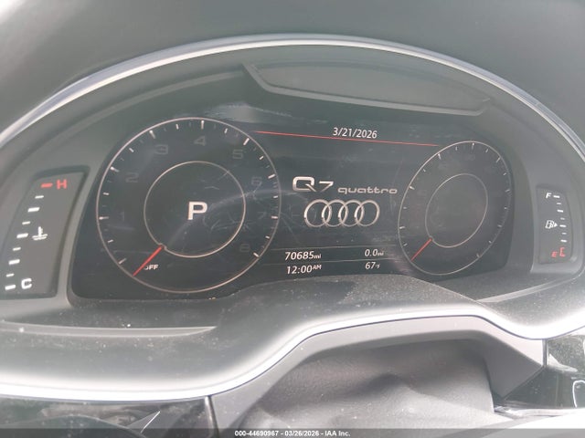 Продажа на аукционе авто 2017 Audi Q7 3.0t Premium, vin: WA1LAAF75HD000420, номер лота: 44690967