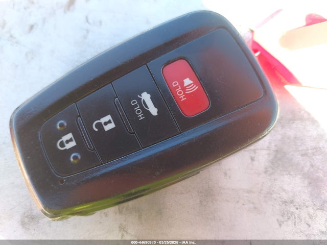4T1B61HK8JU546389 Toyota CAMRY XSE