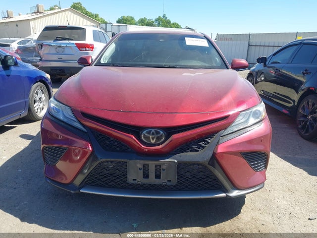 4T1B61HK8JU546389 Toyota CAMRY XSE