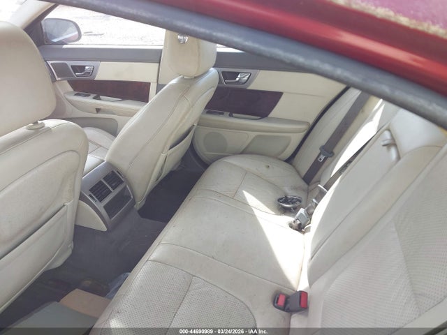 2010 JAGUAR XF SAJWA0GB5ALR65016 Photo 7
