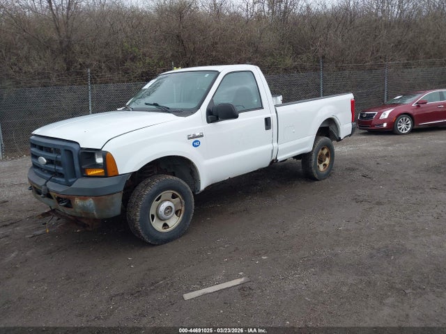 2006 Ford F250 Super Duty მანქანა იყიდება აუქციონზე, vin: 1FTNF21566ED48455, აუქციონის ნომერი: 44691025