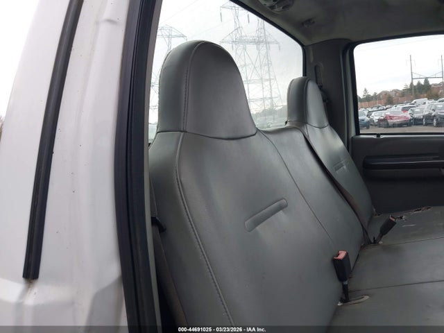2006 Ford F250 Super Duty მანქანა იყიდება აუქციონზე, vin: 1FTNF21566ED48455, აუქციონის ნომერი: 44691025