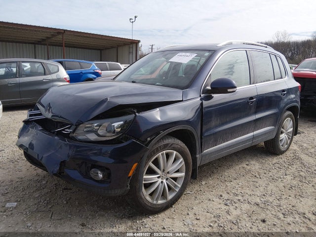 Aukcja sprzedaży 2016 Volkswagen Tiguan Se, vin: WVGBV7AX3GW585996, numer aukcji: 44691027