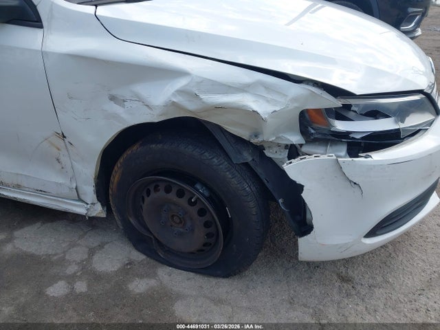 44691031 :رقم المزاد ، 3VW2K7AJ0EM421446 vin ، 2014 Volkswagen Jetta 2.0l S مزاد بيع