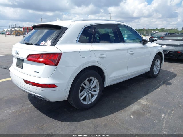 Продажа на аукционе авто 2020 Audi Q5 Premium 45 Tfsi Quattro S Tronic, vin: WA1ANAFY6L2064491, номер лота: 44691049