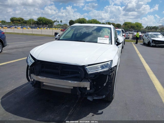 Продажа на аукционе авто 2020 Audi Q5 Premium 45 Tfsi Quattro S Tronic, vin: WA1ANAFY6L2064491, номер лота: 44691049