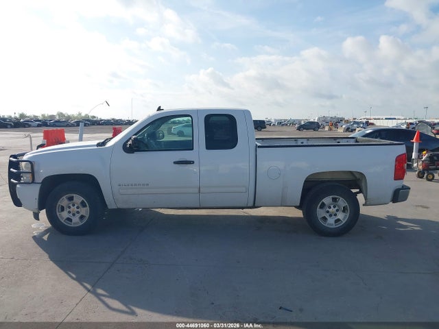 2011 Chevrolet Silverado 1500 Lt მანქანა იყიდება აუქციონზე, vin: 1GCRCSE00BZ248881, აუქციონის ნომერი: 44691060