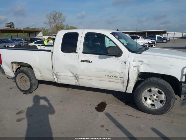 2011 Chevrolet Silverado 1500 Lt მანქანა იყიდება აუქციონზე, vin: 1GCRCSE00BZ248881, აუქციონის ნომერი: 44691060