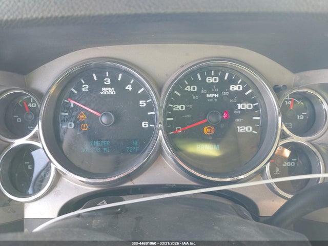 2011 Chevrolet Silverado 1500 Lt მანქანა იყიდება აუქციონზე, vin: 1GCRCSE00BZ248881, აუქციონის ნომერი: 44691060