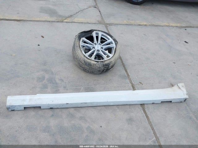 2024 Cadillac Ct4 Luxury მანქანა იყიდება აუქციონზე, vin: 1G6DJ5RK3R0127955, აუქციონის ნომერი: 44691082