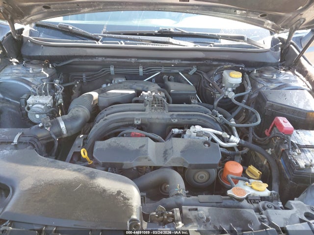 Subaru Outback 2.5i Limited 2015 4S4BSBNC4F3298010 Image 10