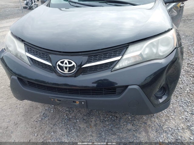 Продажа на аукционе авто 2015 Toyota Rav4 Le, vin: 2T3BFREV5FW400317, номер лота: 44691091