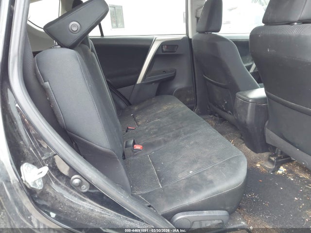 Продажа на аукционе авто 2015 Toyota Rav4 Le, vin: 2T3BFREV5FW400317, номер лота: 44691091