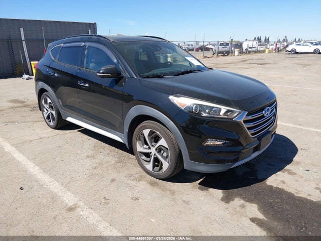 2018 HYUNDAI TUCSON KM8J3CA28JU651007