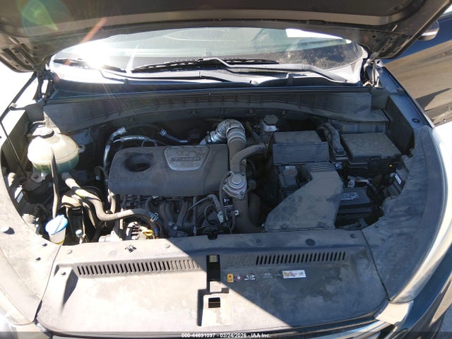 2018 HYUNDAI TUCSON KM8J3CA28JU651007 Photo 9