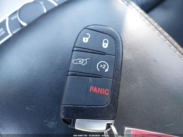 44691105 :رقم المزاد ، 1C4RJFCG3EC380778 vin ، 2014 Jeep Grand Cherokee Overland مزاد بيع