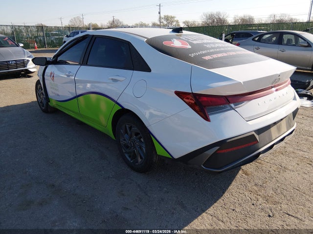 KMHLM4DGXRU736624 Hyundai ELANTRA SEL