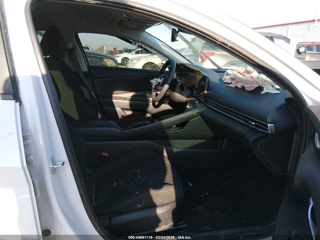 KMHLM4DGXRU736624 Hyundai ELANTRA SEL