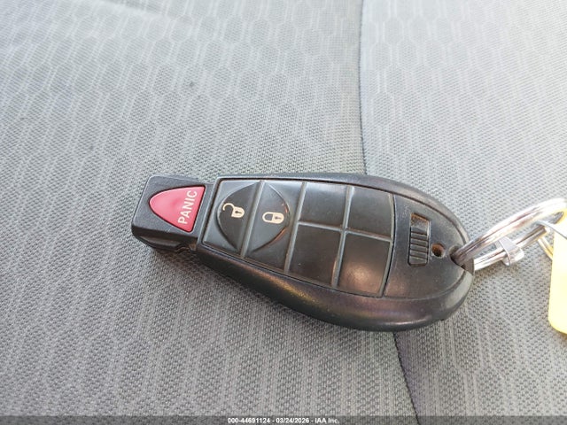 44691124 :رقم المزاد ، 1C6RR7TT8KS516875 vin ، 2019 Ram 1500 Classic مزاد بيع