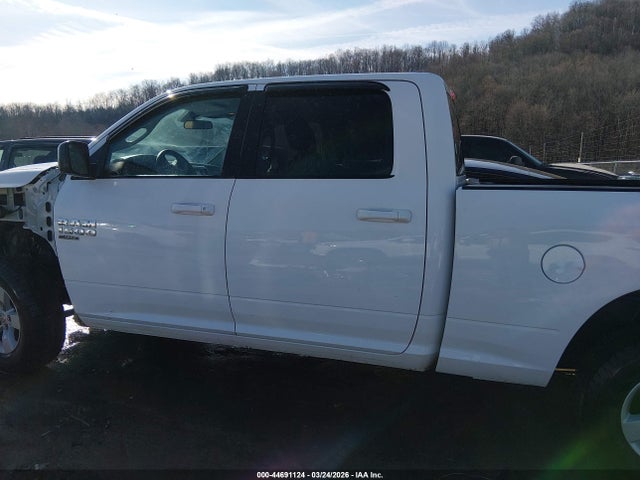44691124 :رقم المزاد ، 1C6RR7TT8KS516875 vin ، 2019 Ram 1500 Classic مزاد بيع