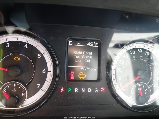44691124 :رقم المزاد ، 1C6RR7TT8KS516875 vin ، 2019 Ram 1500 Classic مزاد بيع