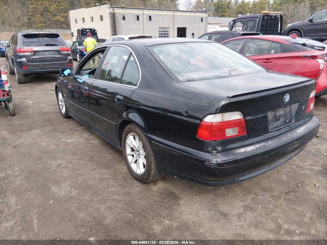44691135 :رقم المزاد ، WBADT33463GF43941 vin ، 2003 Bmw 525i مزاد بيع