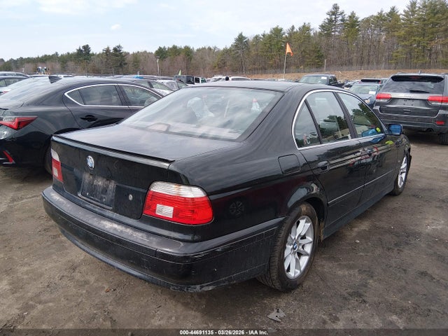 44691135 :رقم المزاد ، WBADT33463GF43941 vin ، 2003 Bmw 525i مزاد بيع
