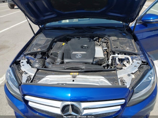 55SWF4JB0JU276017 Mercedes-Benz C 300