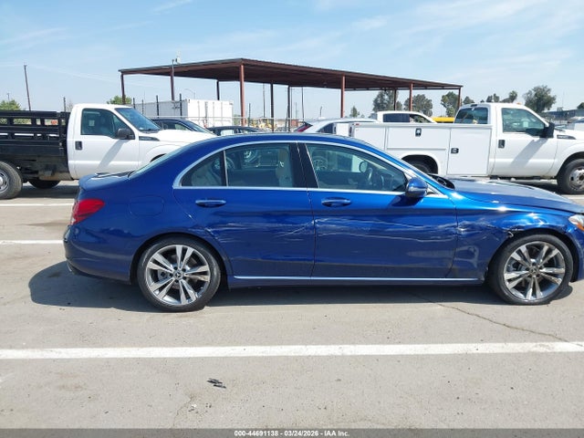 55SWF4JB0JU276017 Mercedes-Benz C 300