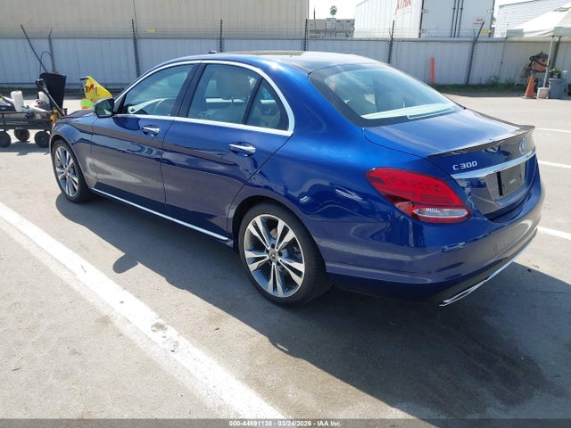 55SWF4JB0JU276017 Mercedes-Benz C 300