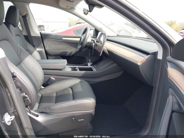 Продаж на аукціоні авто 2024 Tesla Model Y Long Range Single Motor Rear-wheel Drive/rwd, vin: 7SAYGDEDXRA322337, номер лоту: 44691156