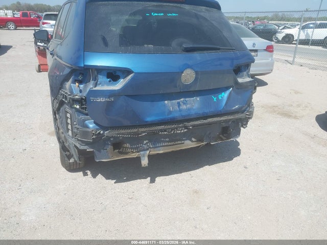 2019 VOLKSWAGEN TIGUAN 3VV0B7AX4KM006349 Photo 5