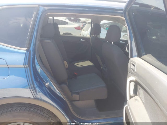 2019 VOLKSWAGEN TIGUAN 3VV0B7AX4KM006349 Photo 7