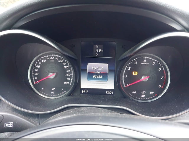 44691199 :رقم المزاد ، 55SWF4JB3HU217599 vin ، 2017 Mercedes-benz C 300 مزاد بيع