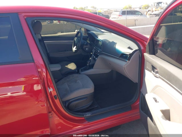 5NPD84LF5LH538833 Hyundai ELANTRA SEL