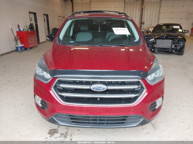 Продажа на аукционе авто 2017 Ford Escape Titanium, vin: 1FMCU9J96HUD19129, номер лота: 44691211