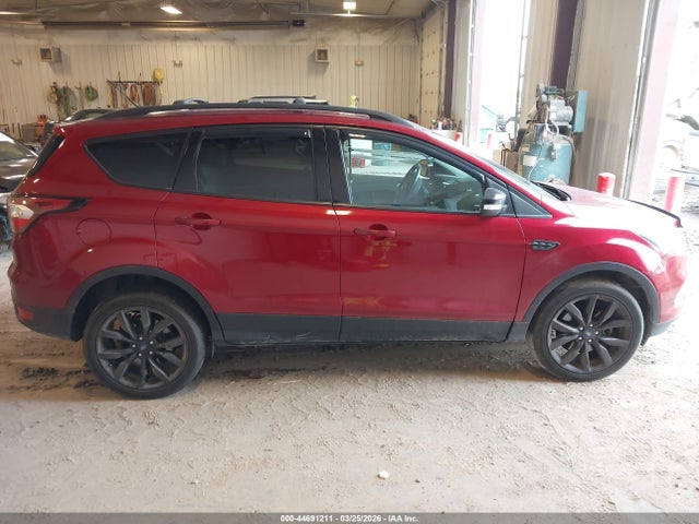 Продажа на аукционе авто 2017 Ford Escape Titanium, vin: 1FMCU9J96HUD19129, номер лота: 44691211